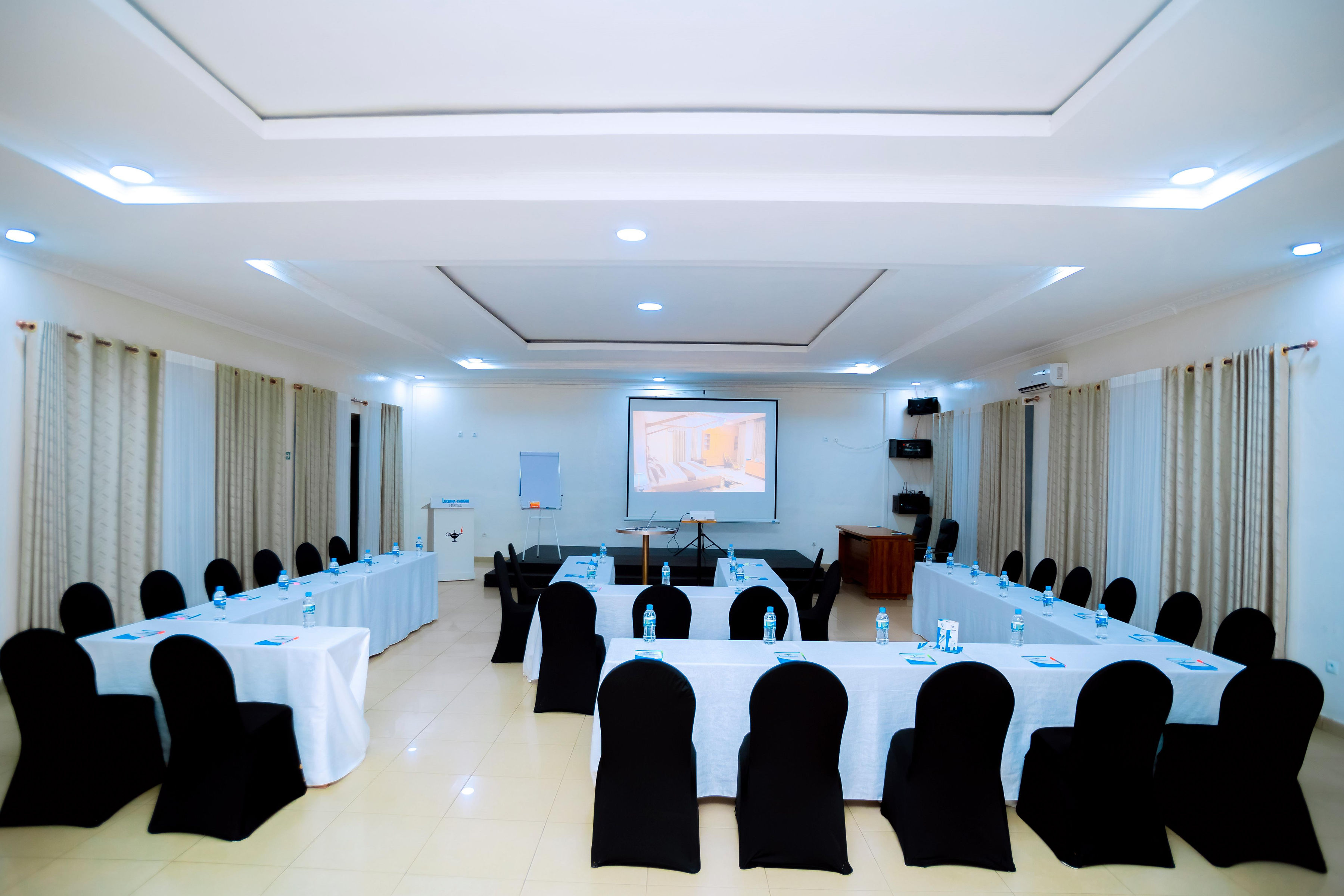 Meeting Facilities - Thumbnail 3