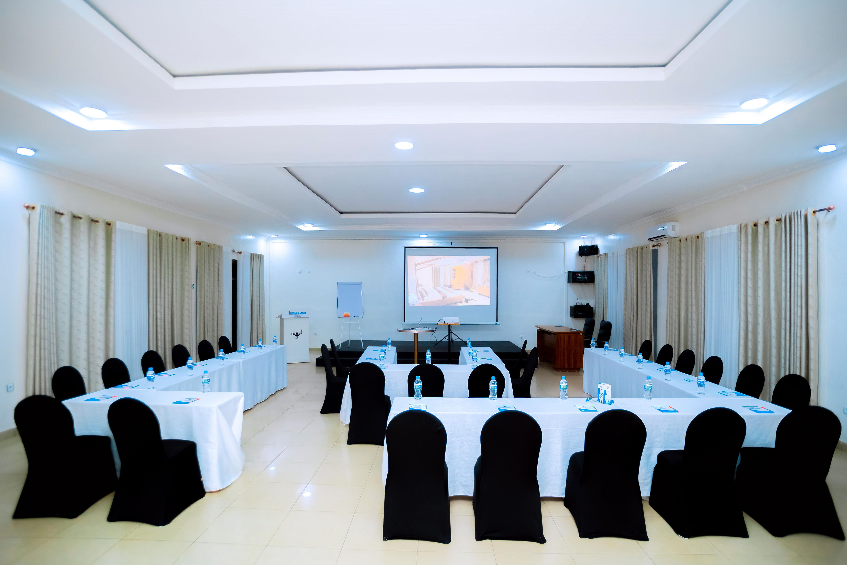 Meeting Facilities - Thumbnail 2